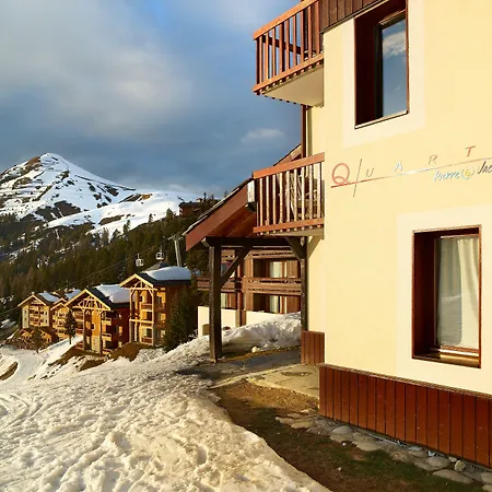 Pierre & Le Quartz Apart-hotel