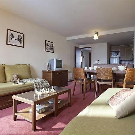 Pierre & Le Quartz Aparthotel 3*