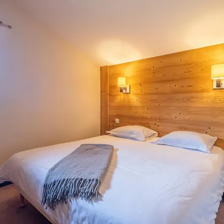 Aparthotel Pierre & Le Quartz 3*